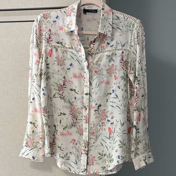 The Kooples Floral Button-Up Blouse in Ivory size XXS  ( fits a S) runs large - Picture 2 of 8